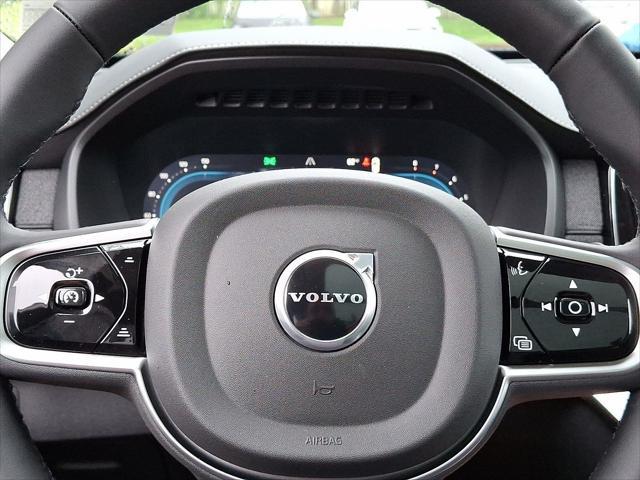 Photo of 2025 Denim Blue Metallic Volvo XC90