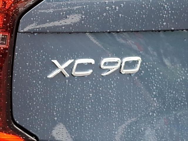 Photo of 2025 Denim Blue Metallic Volvo XC90