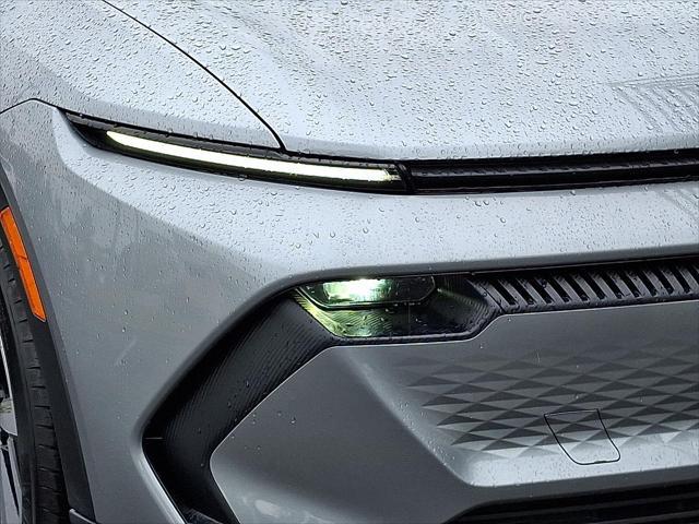Photo of 2025 Sterling Gray Metallic Chevrolet Equinox EV
