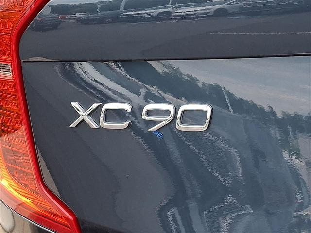Photo of 2025 Denim Blue Metallic Volvo XC90