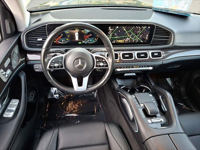 Photo of 2022 BLACK Mercedes-Benz GLS 450