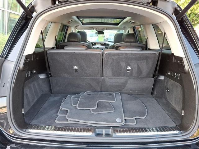 Photo of 2022 BLACK Mercedes-Benz GLS 450