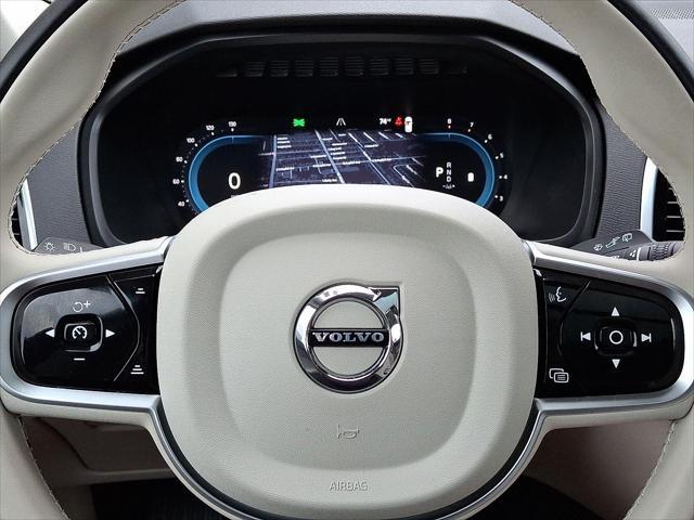 Photo of 2025 Onyx Black Metallic Volvo XC90