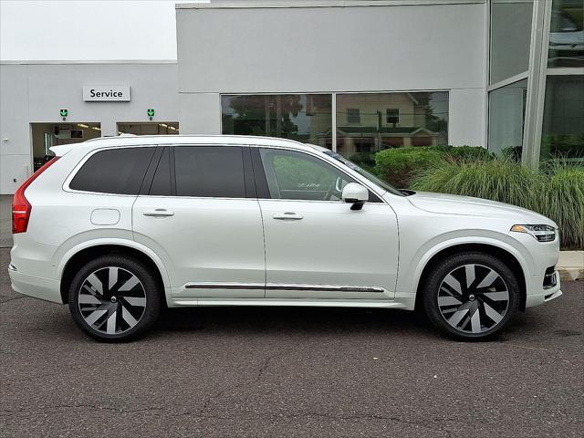 Photo of 2024 Crystal White Metallic Volvo XC90 Recharge Plug-In Hybrid