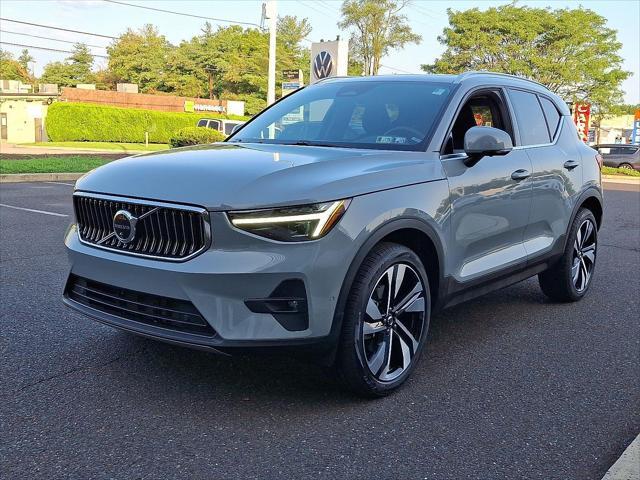 Photo of 2025 740/VAPOURGRYM Volvo XC40