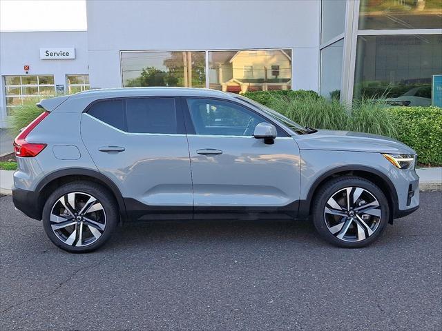 Photo of 2025 740/VAPOURGRYM Volvo XC40