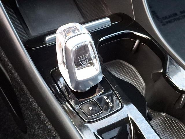 Photo of 2025 740/VAPOURGRYM Volvo XC40