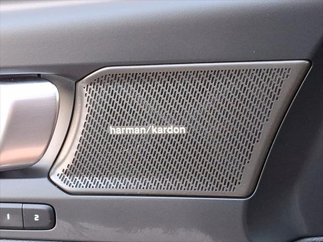 Photo of 2025 740/VAPOURGRYM Volvo XC40
