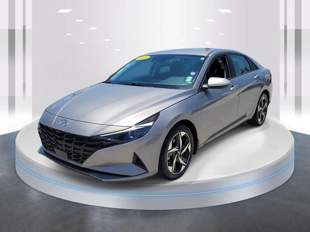 Photo of 2023 Fluid Metal Hyundai ELANTRA