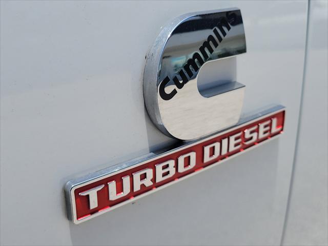 Photo of 2024 Bright White Clearcoat RAM 2500