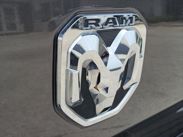 Photo of 2024 Granite Crystal Metallic Clearcoat RAM 2500