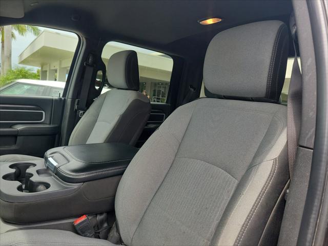 Photo of 2024 Granite Crystal Metallic Clearcoat RAM 2500
