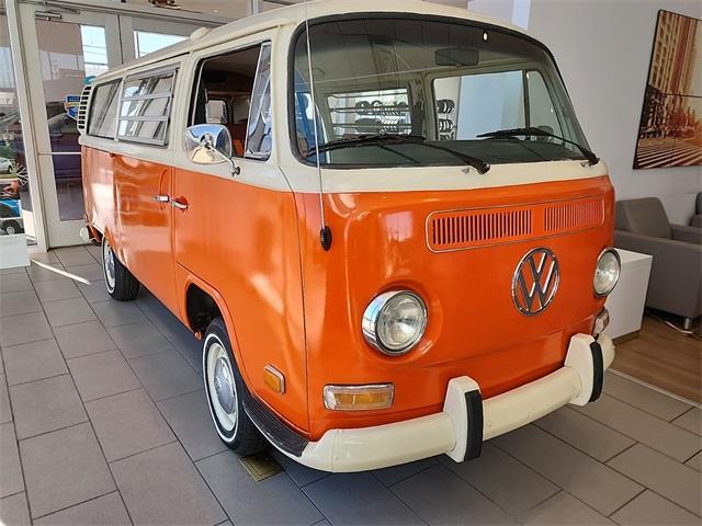 1972 Volkswagen Microbus