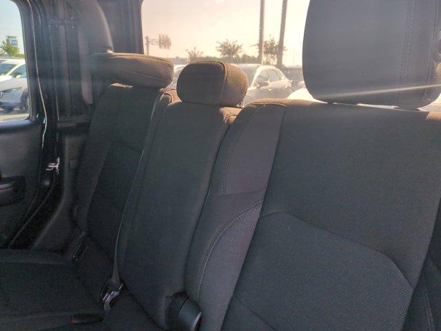Photo of 2022 Black Clearcoat Jeep Gladiator
