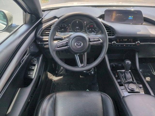 Photo of 2023 Platinum Quartz Metallic Mazda Mazda3