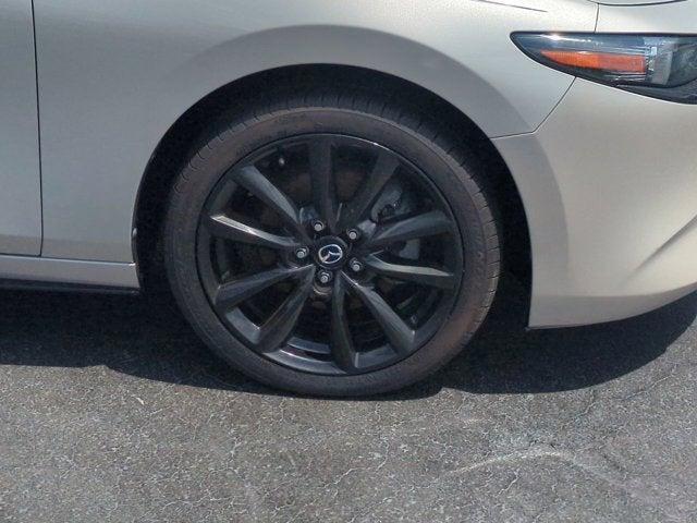 Photo of 2023 Platinum Quartz Metallic Mazda Mazda3