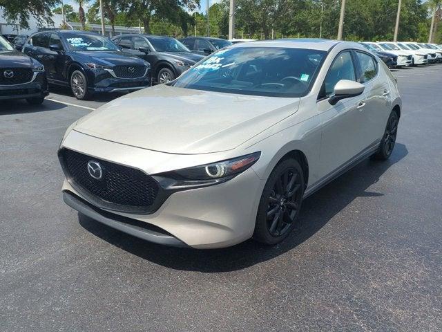 Photo of 2023 Platinum Quartz Metallic Mazda Mazda3