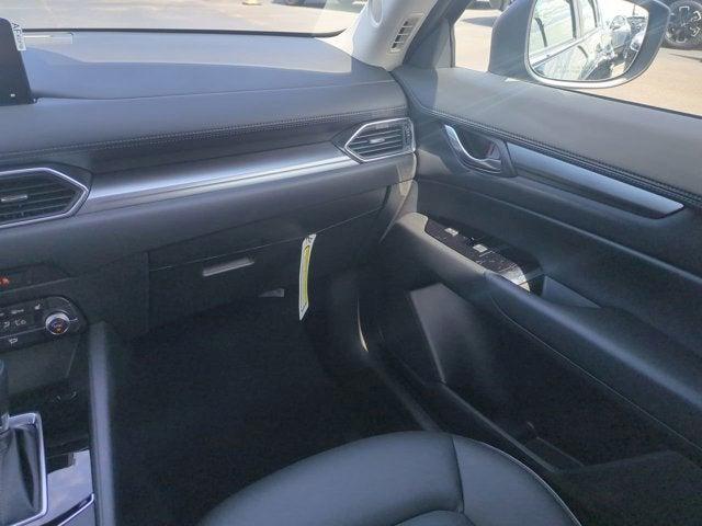 Photo of 2025 Platinum Mazda CX-5