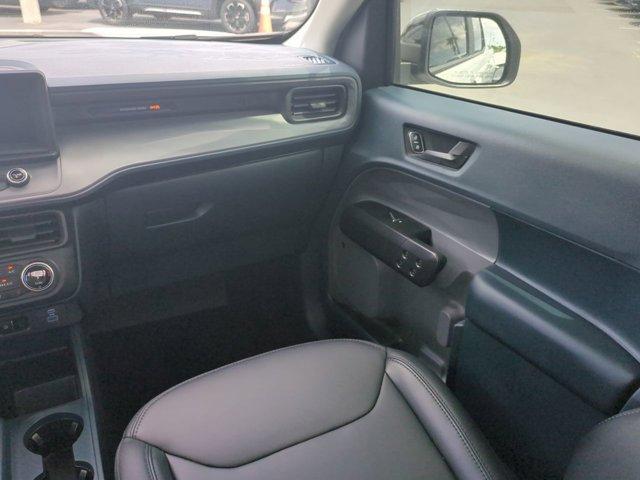 Photo of 2024 Oxford White Ford Maverick