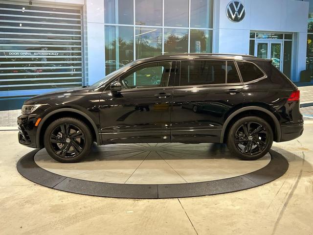 Photo of 2024 Deep Black Pearl Volkswagen Tiguan