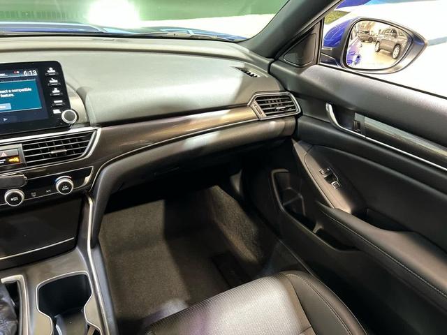 Photo of 2020 Still Night Pearl Honda Accord