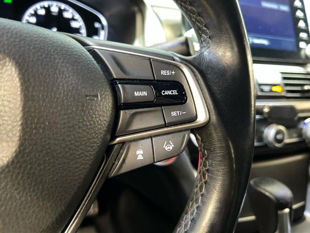 Photo of 2020 Still Night Pearl Honda Accord