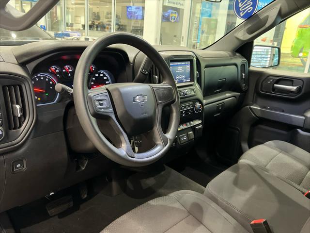 Photo of 2021 Silver Ice Metallic Chevrolet Silverado 1500