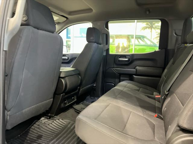 Photo of 2021 Silver Ice Metallic Chevrolet Silverado 1500
