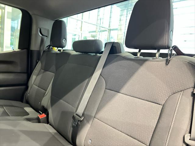 Photo of 2021 Silver Ice Metallic Chevrolet Silverado 1500