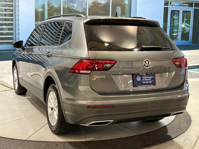 Photo of 2019 Platinum Gray Metallic Volkswagen Tiguan