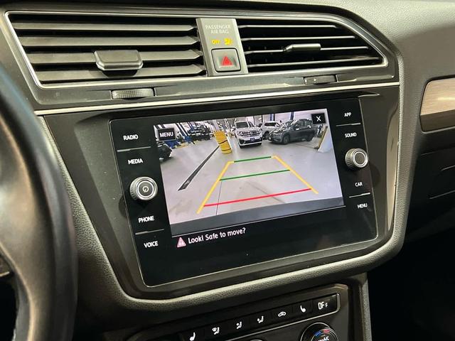 Photo of 2019 Platinum Gray Metallic Volkswagen Tiguan
