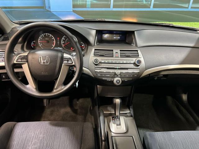Photo of 2012 Alabaster Silver Metallic Honda Accord