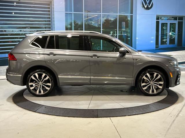 Photo of 2019 Platinum Gray Metallic Volkswagen Tiguan