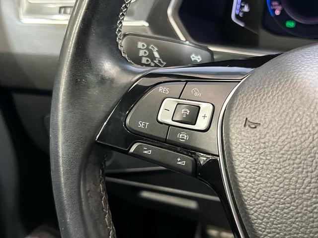 Photo of 2019 Platinum Gray Metallic Volkswagen Tiguan