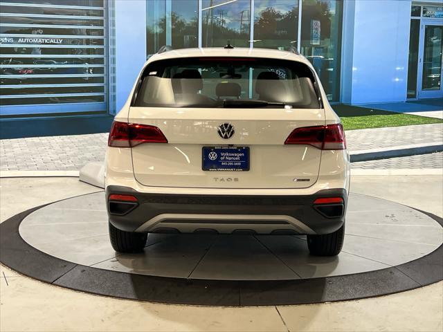 Photo of 2023 Pure White Volkswagen Taos