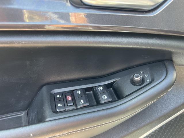 Photo of 2022 Silver Zynith Jeep Grand Cherokee L