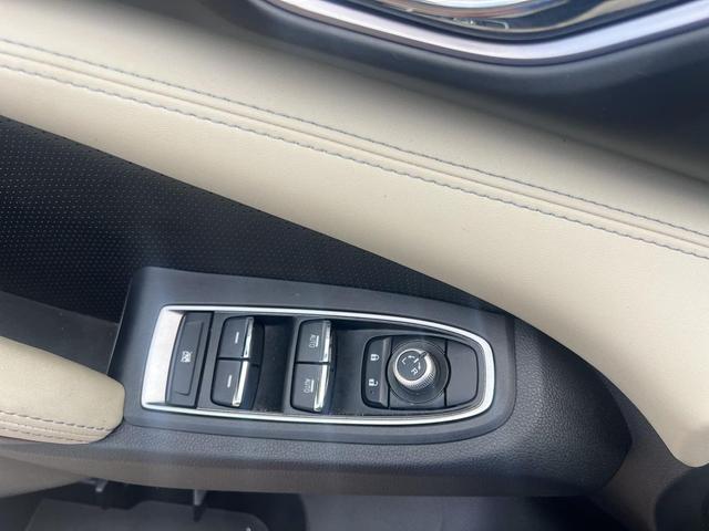 Photo of 2022 Crystal Black Silica Subaru Ascent