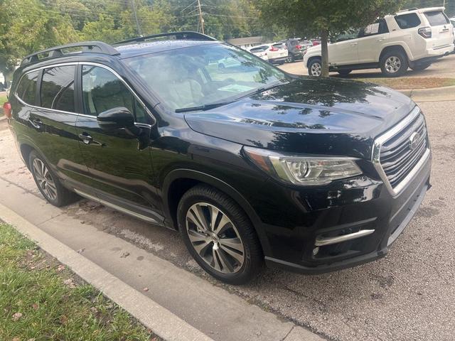 Photo of 2022 Crystal Black Silica Subaru Ascent