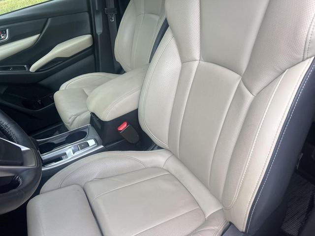 Photo of 2022 Crystal Black Silica Subaru Ascent