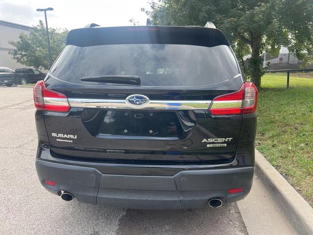 Photo of 2022 Crystal Black Silica Subaru Ascent