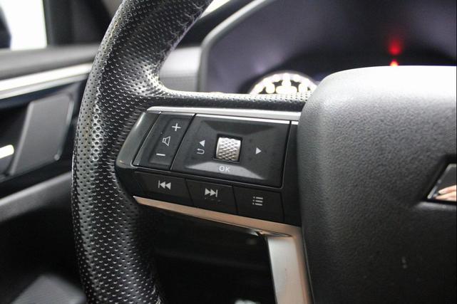 Photo of 2022 Black Mitsubishi Outlander