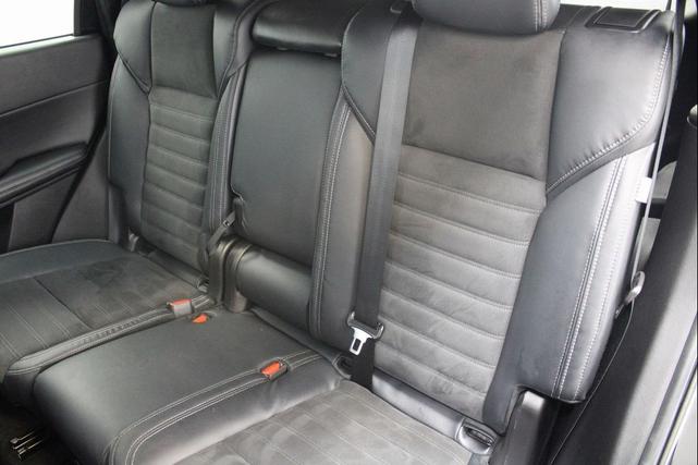 Photo of 2022 Black Mitsubishi Outlander