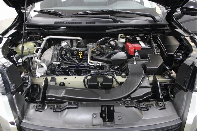 Photo of 2022 Black Mitsubishi Outlander