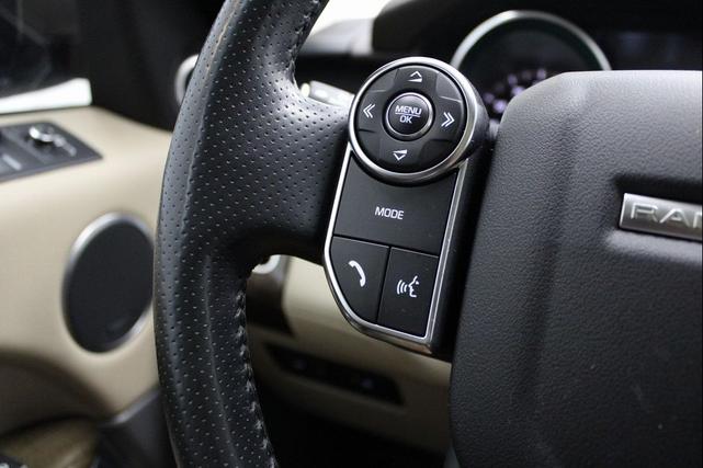 Photo of 2016 Gold Land Rover Range Rover Sport