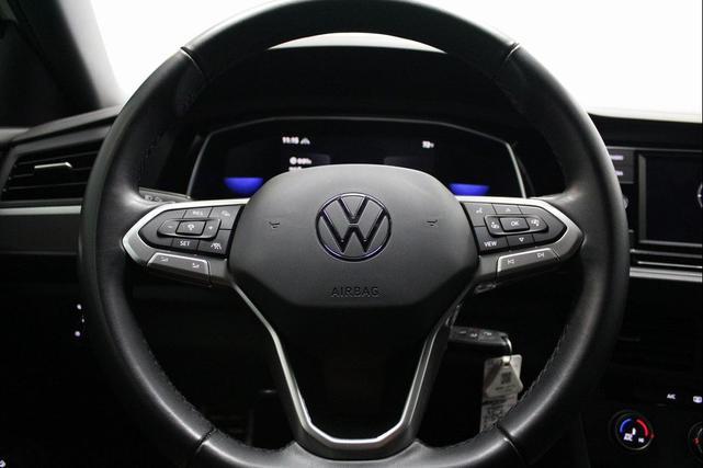 Photo of 2023 Pure White Volkswagen Jetta