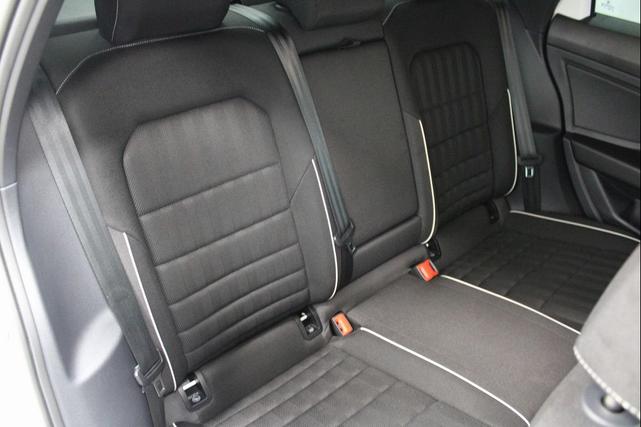 Photo of 2023 Pure White Volkswagen Jetta
