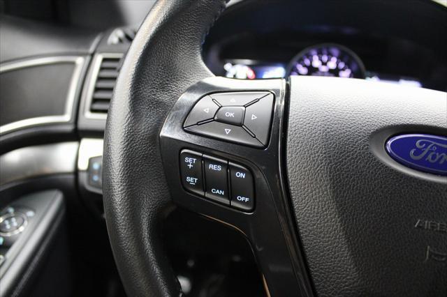 Photo of 2019 Black Metallic Ford Explorer