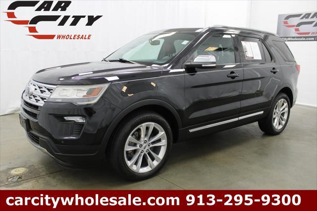 Photo of 2019 Black Metallic Ford Explorer