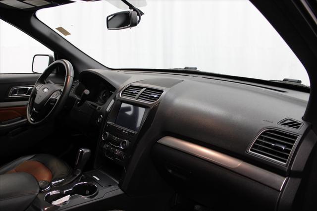 Photo of 2019 Black Metallic Ford Explorer