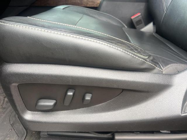 Photo of 2018 Black Chevrolet Tahoe